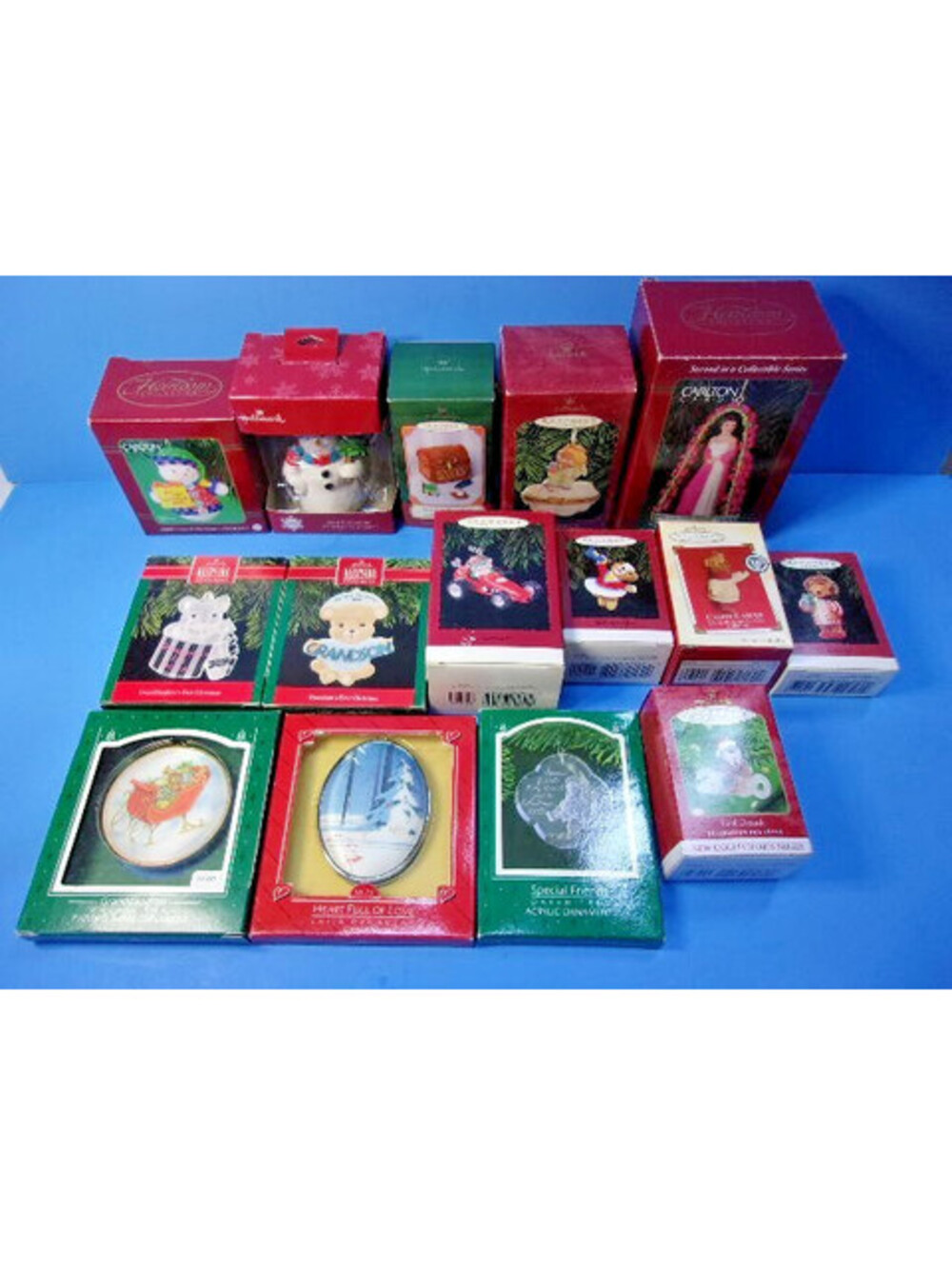 Lot of 15 Hallmark & Carlton Cards Vintage Christmas Ornaments Various Years IOB